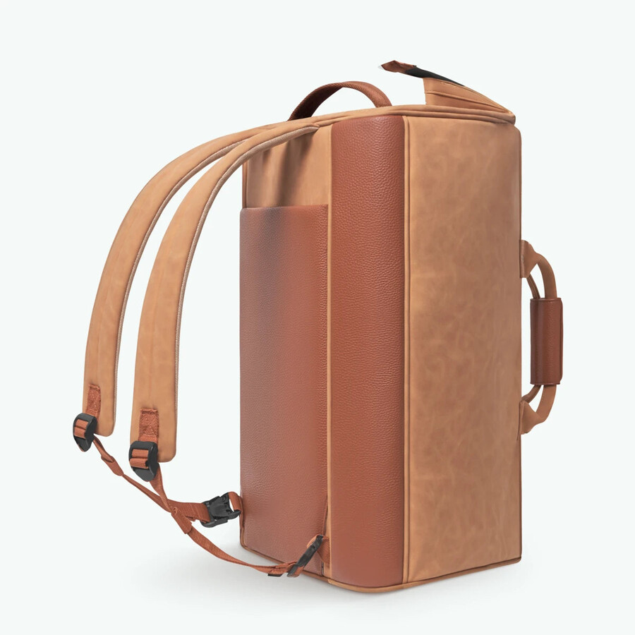 duffle adventurer mosca